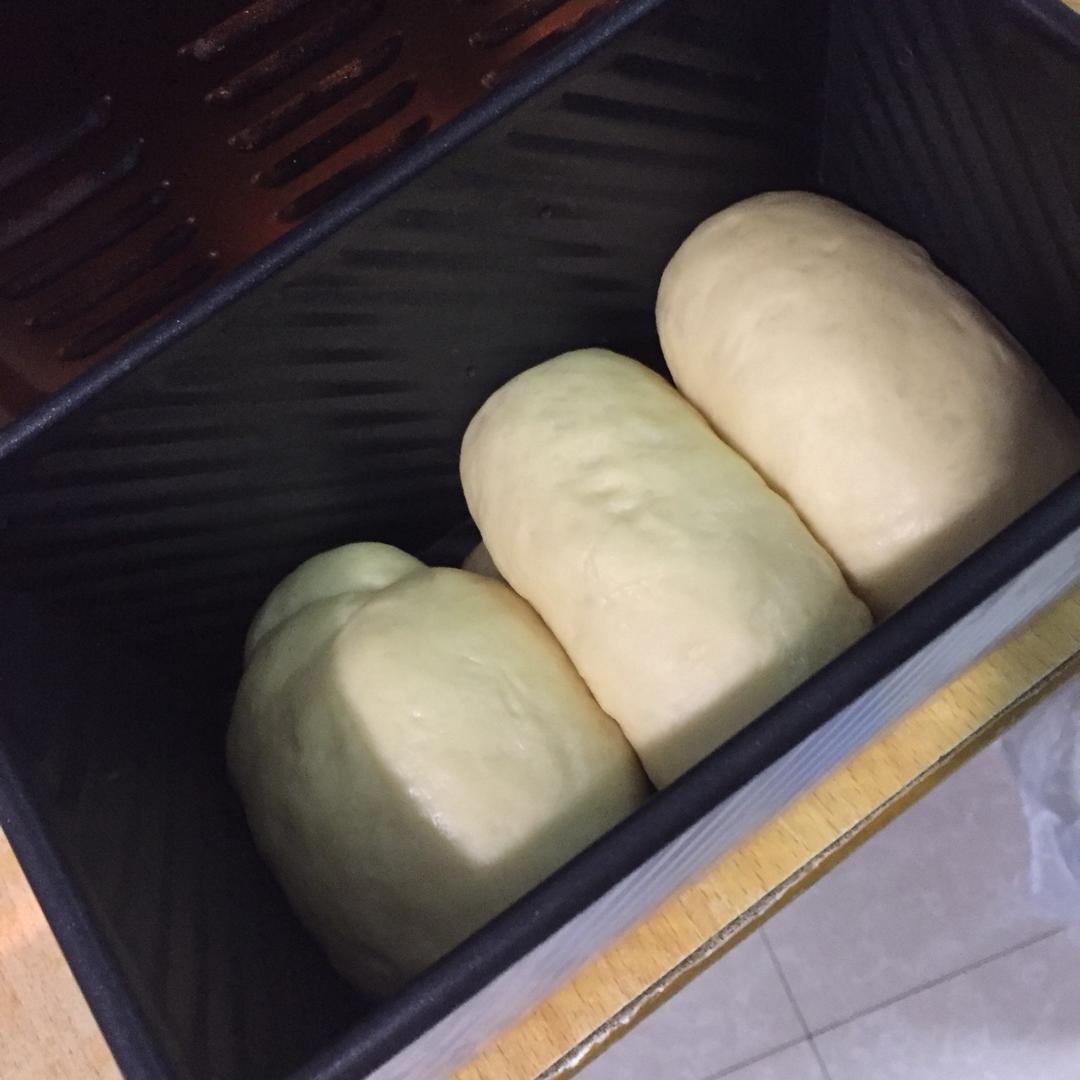 夺命软吐司(๑´ڡ`๑)超软拉丝极速方便的一次发酵吐司