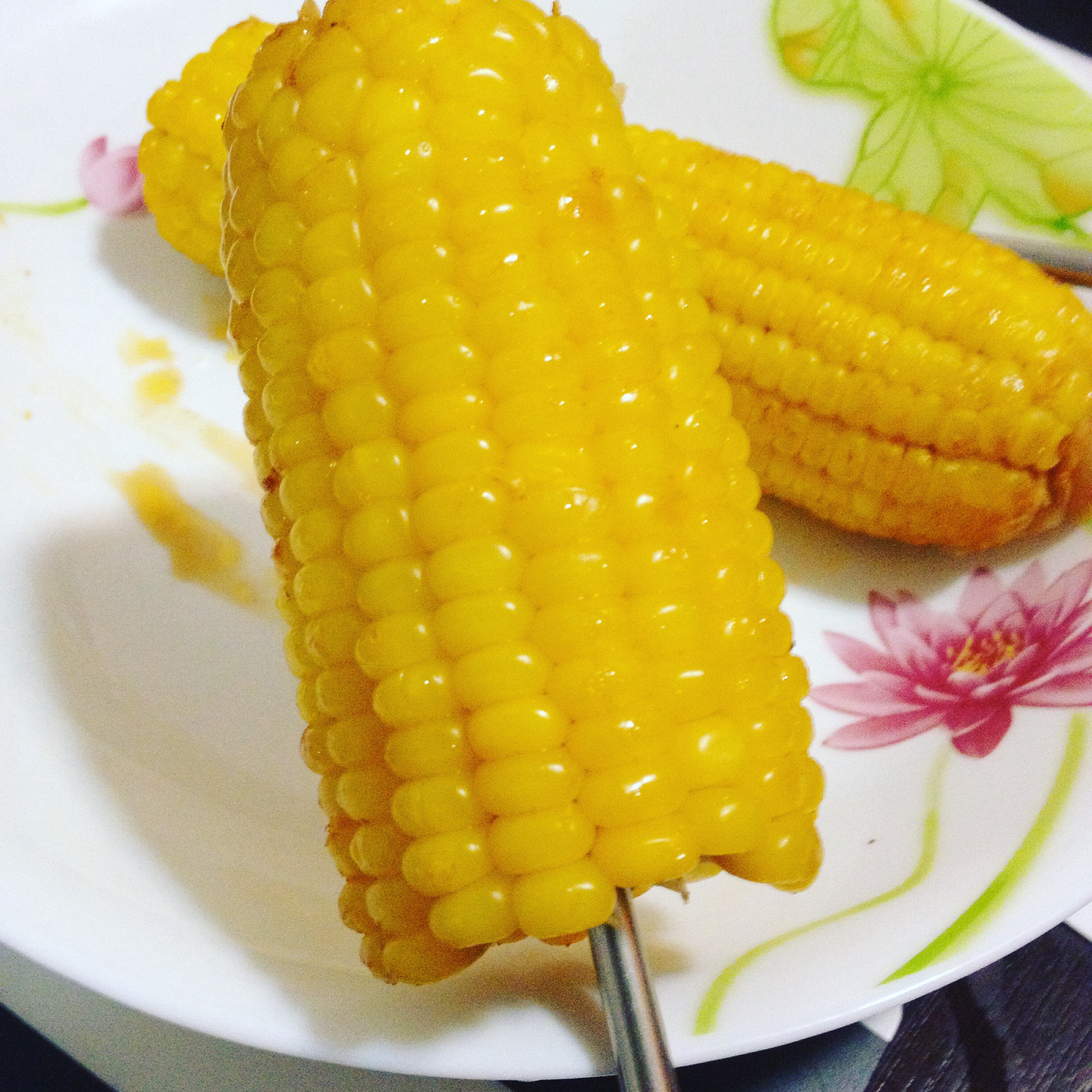 林疼_做的奶香烤玉米