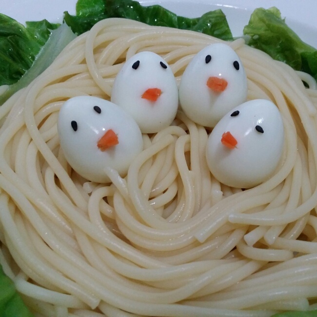 饥饿的小鸟面条