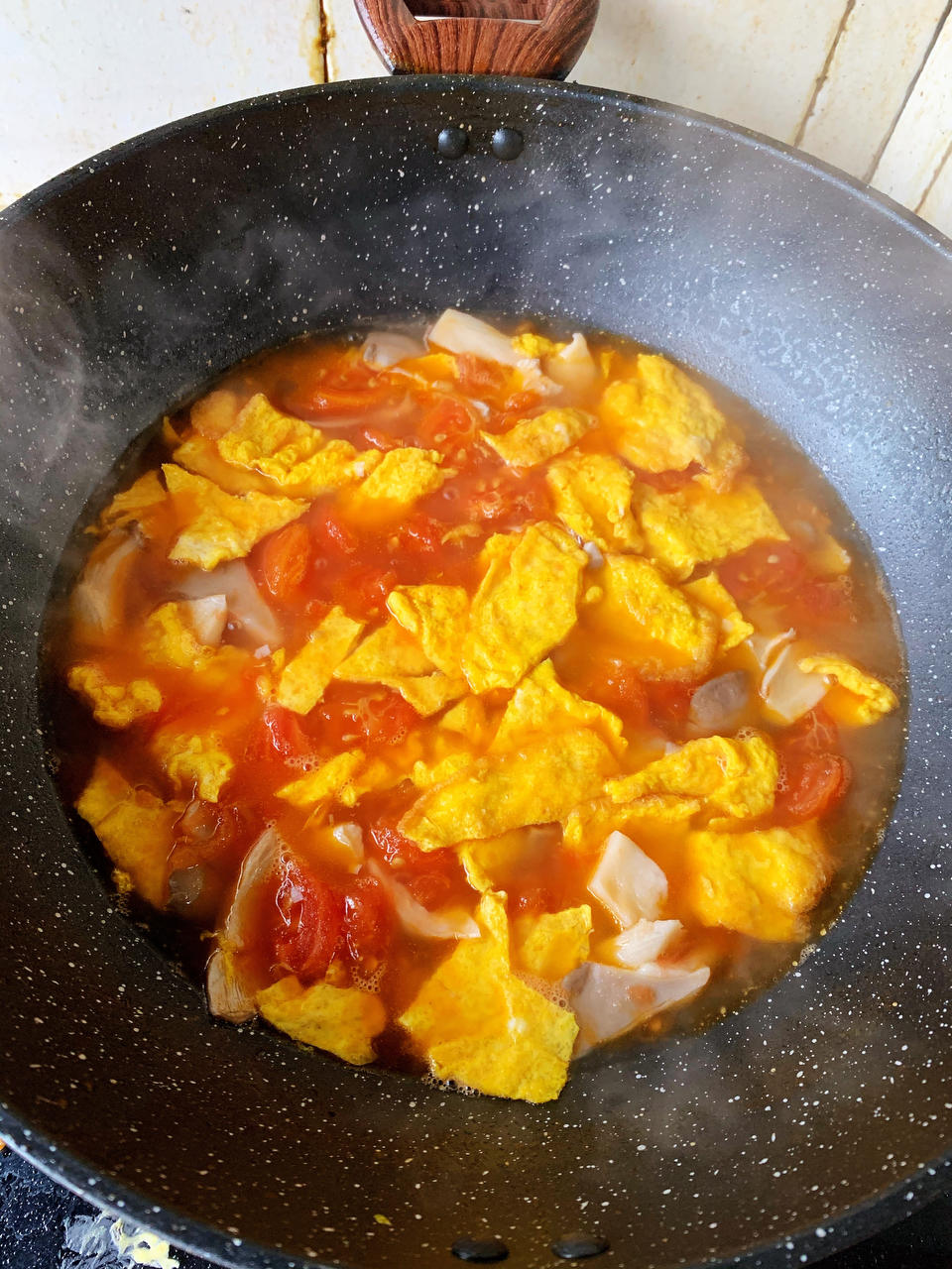 番茄菌菇鸡蛋汤