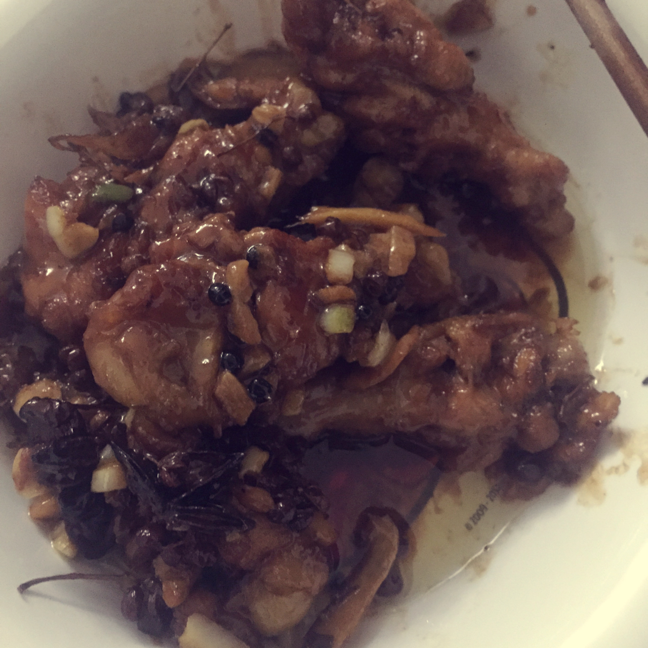 手把手教你做秘制红烧鸡翅根