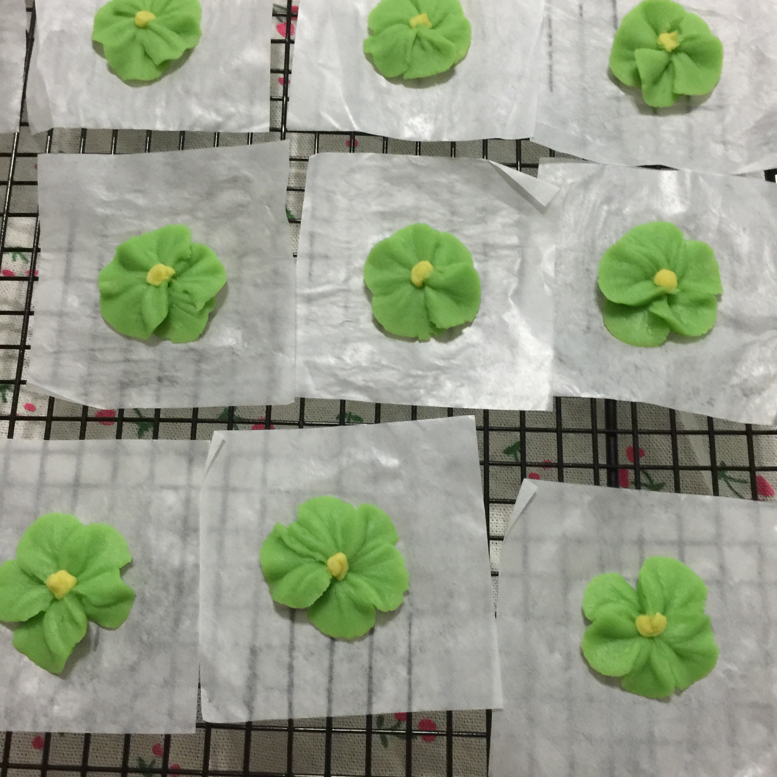 韩式裱花配方—豆沙奶油霜