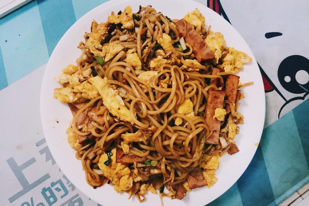 🍜最简单最好吃的家常炒面