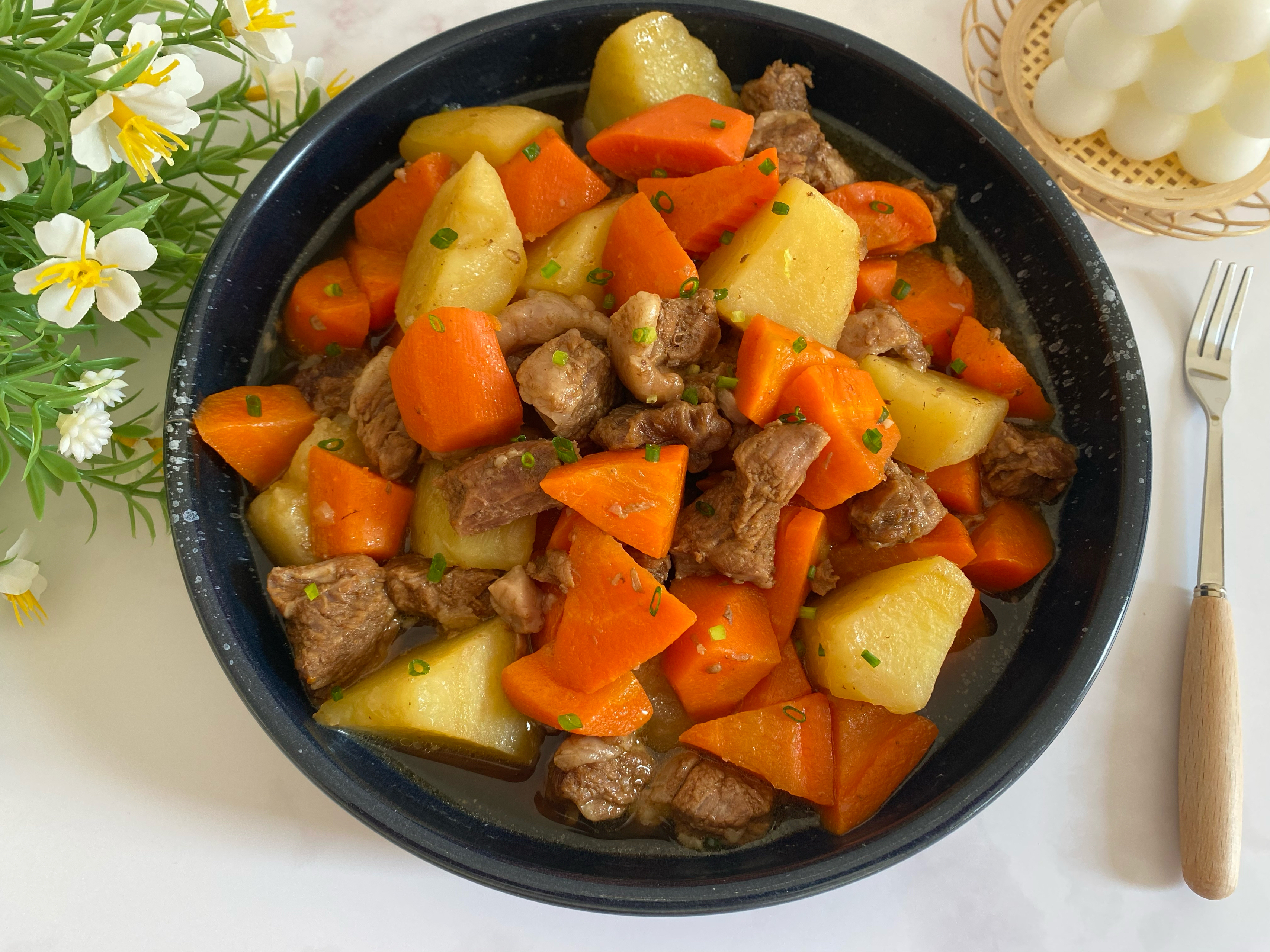胡萝卜土豆焖羊肉