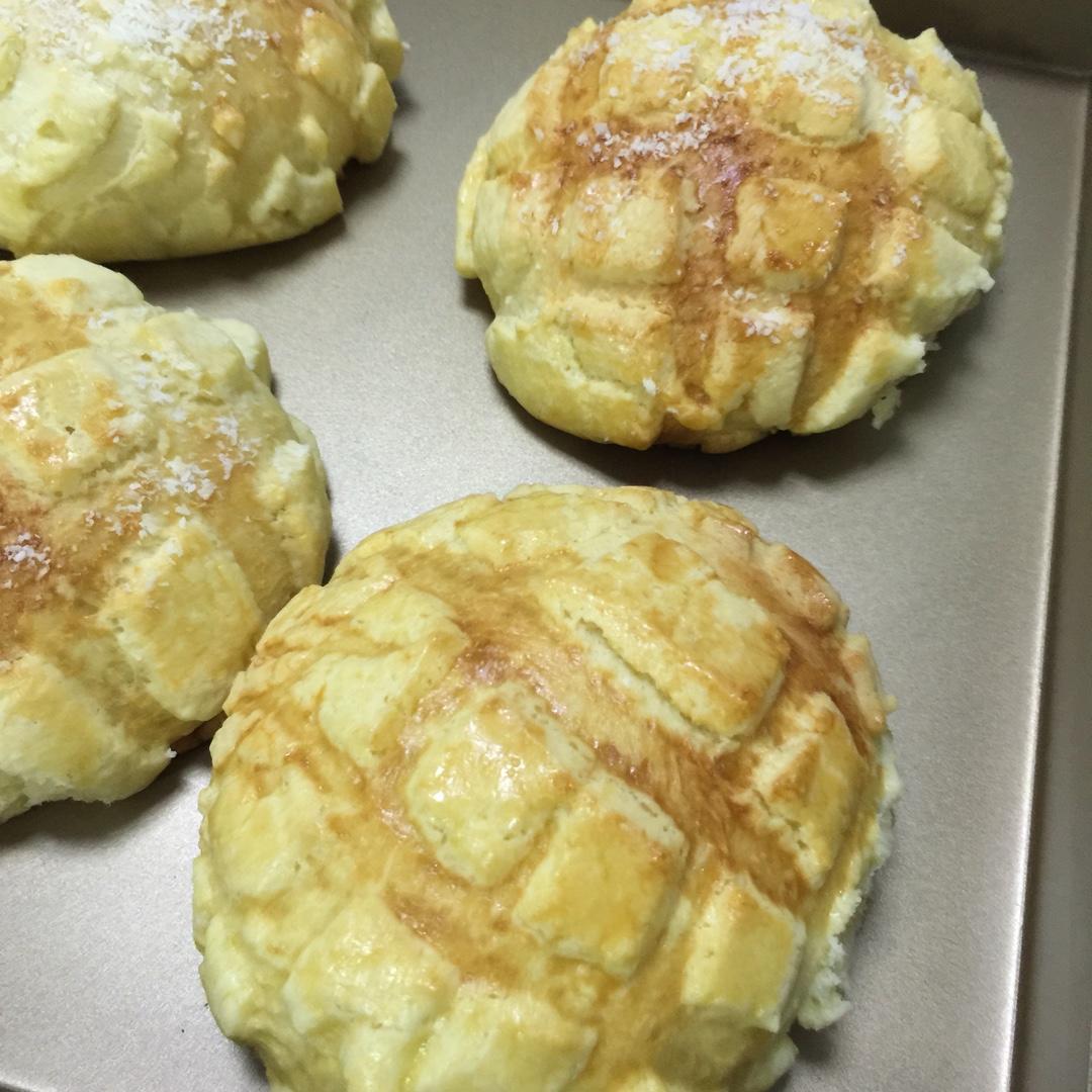 稣皮菠萝包