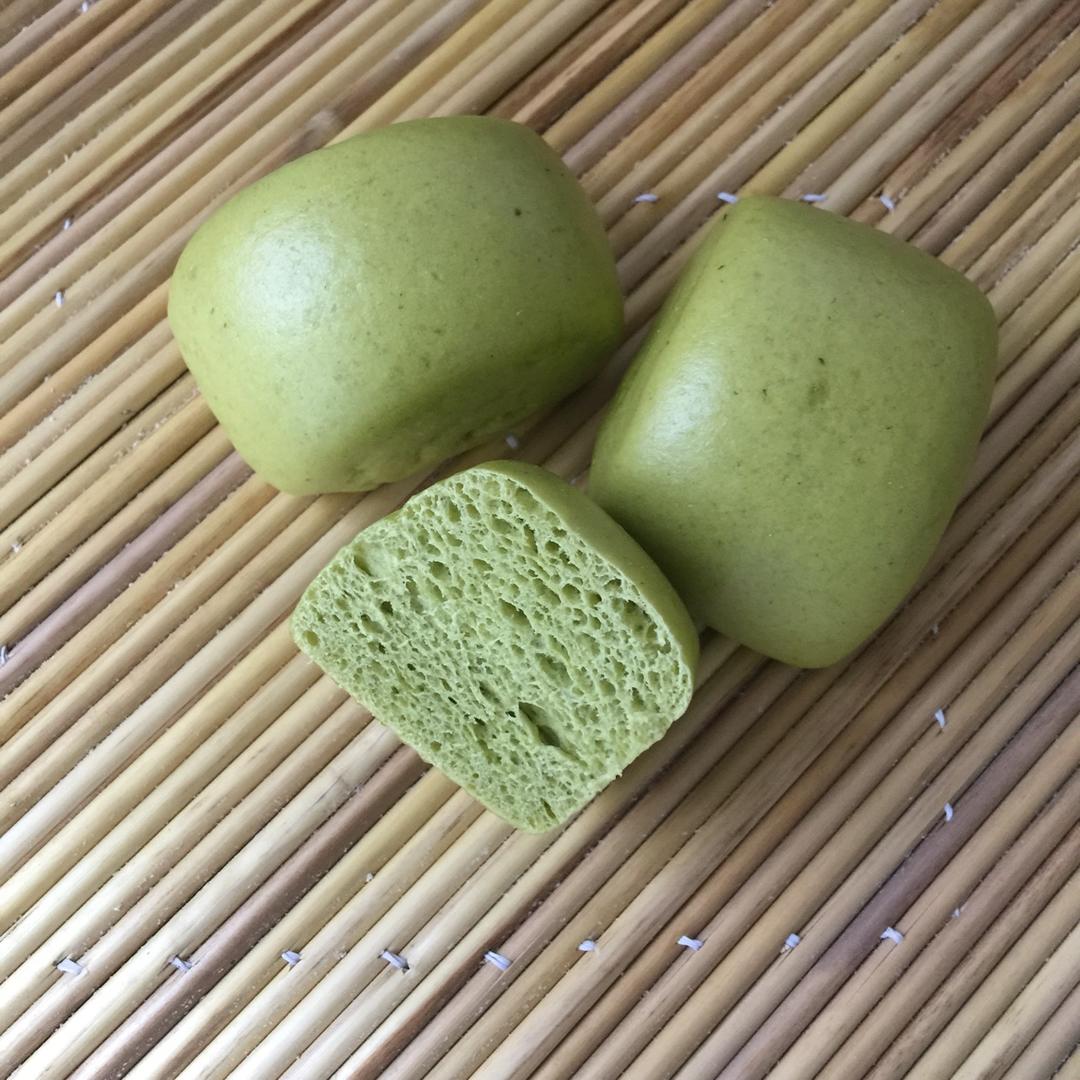 菠菜牛奶馒头
