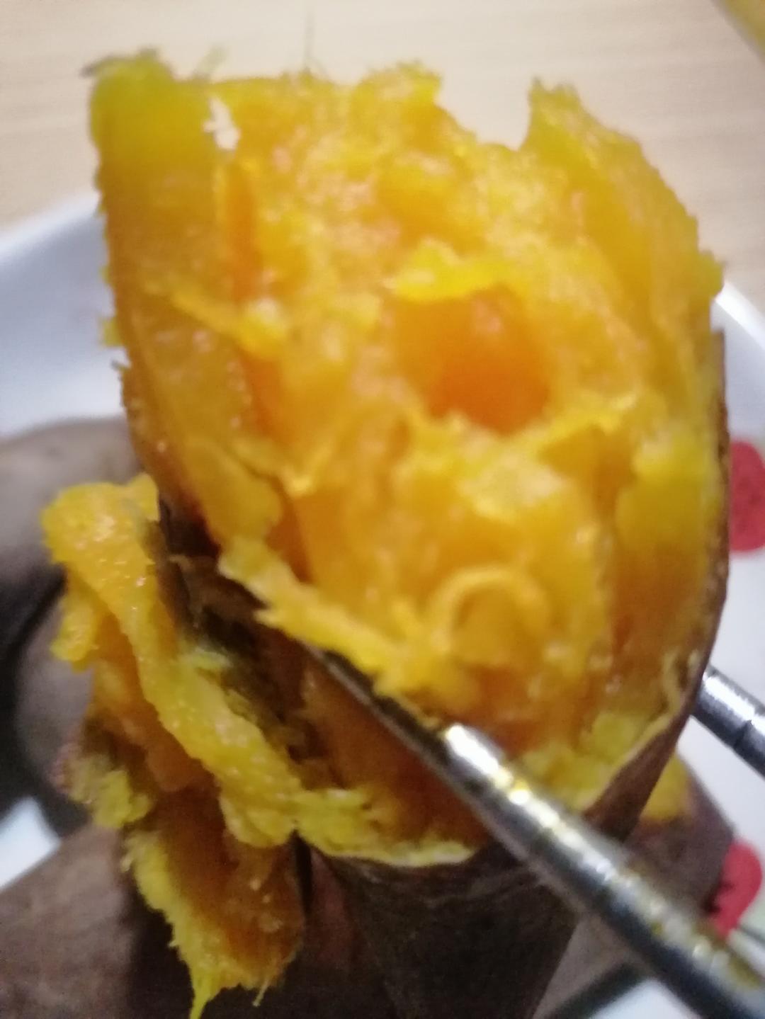 味道象烤红薯的电饭煲做法 懒人必备 好吃不上火的做法