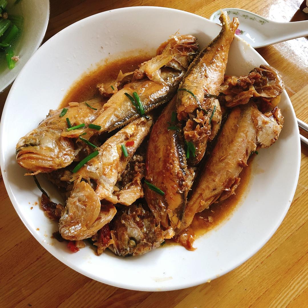 干烧小黄鱼