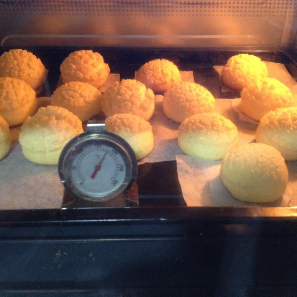 酥皮奶油泡芙--#皮黑森林#