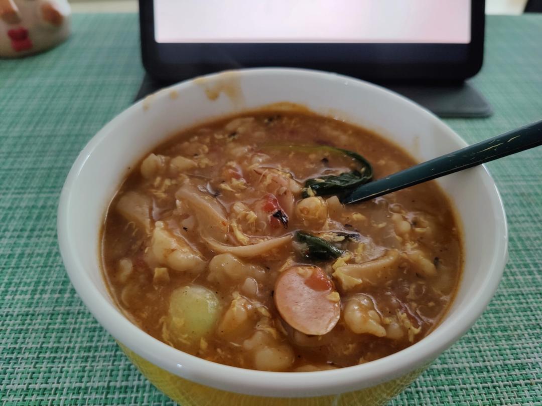 西红柿鸡蛋疙瘩汤