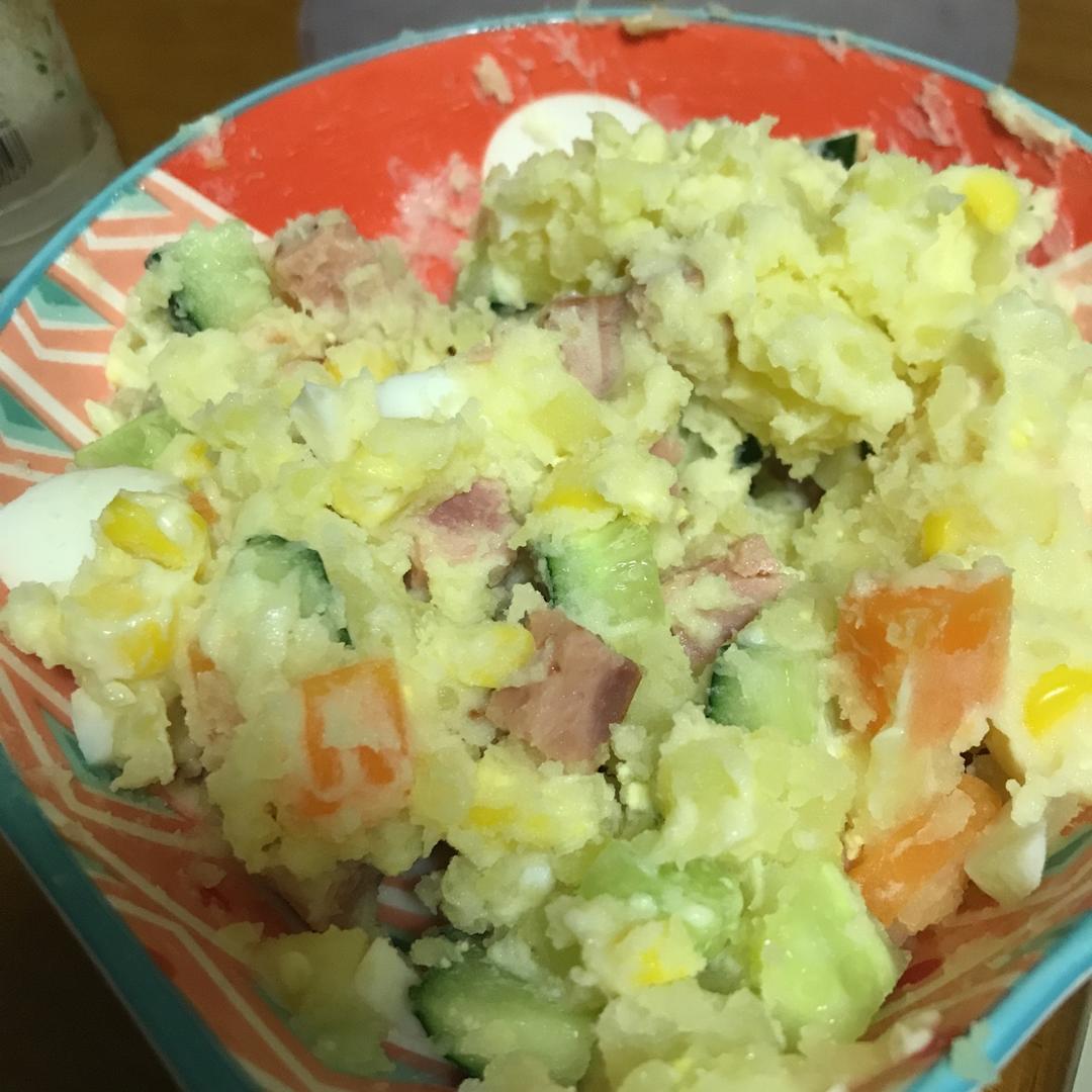好吃到舔碗的鸡蛋土豆泥沙拉
