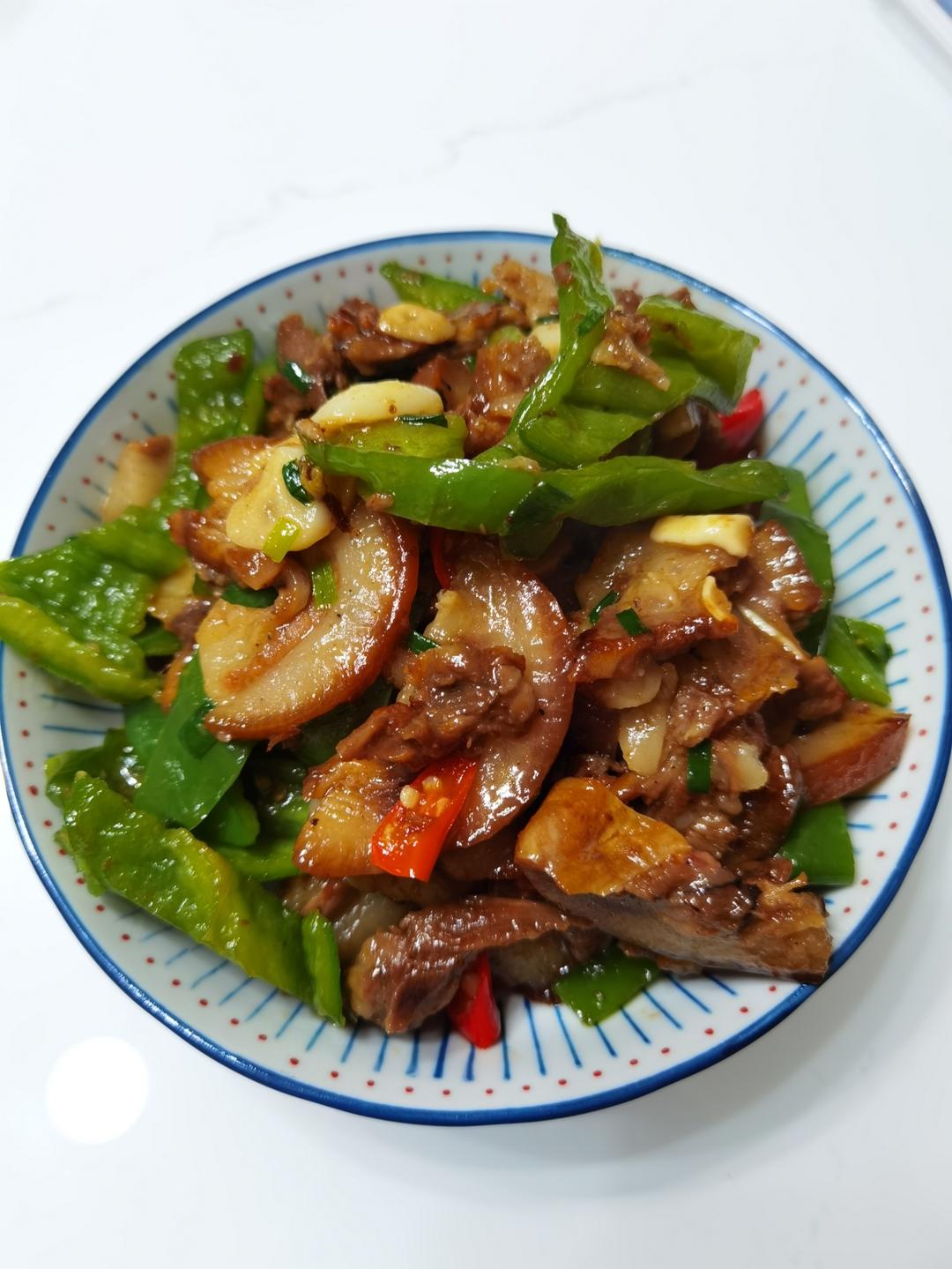 ♨青椒炒猪头肉