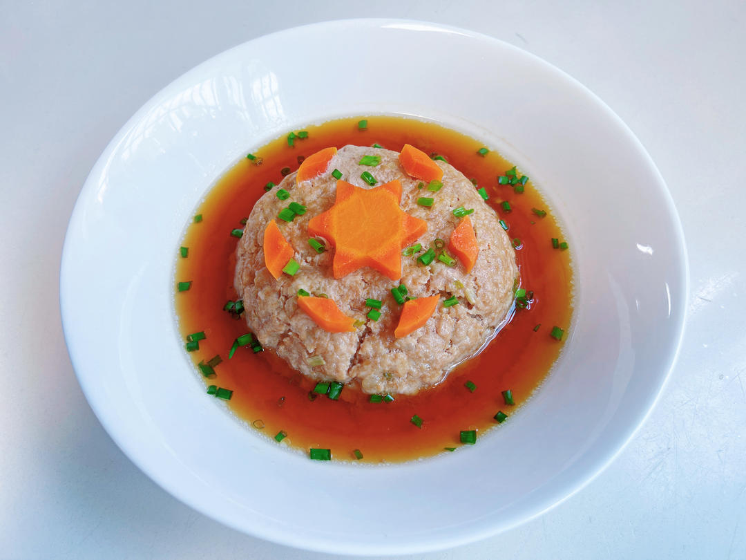 马蹄鲜菇蒸肉饼