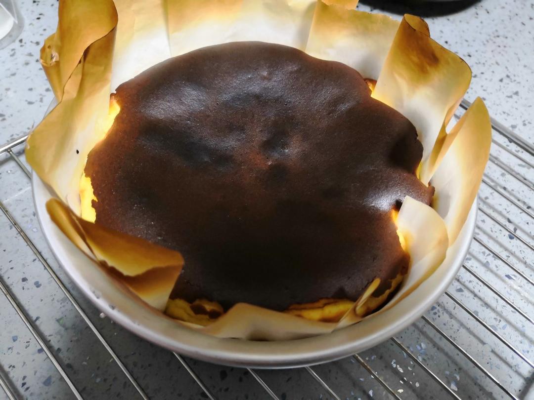 巴斯克芝士蛋糕–from @yuka_cm_cafe