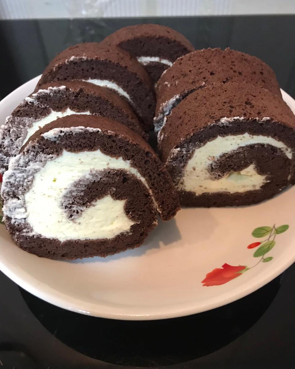 陆陆子做的可可蛋糕卷