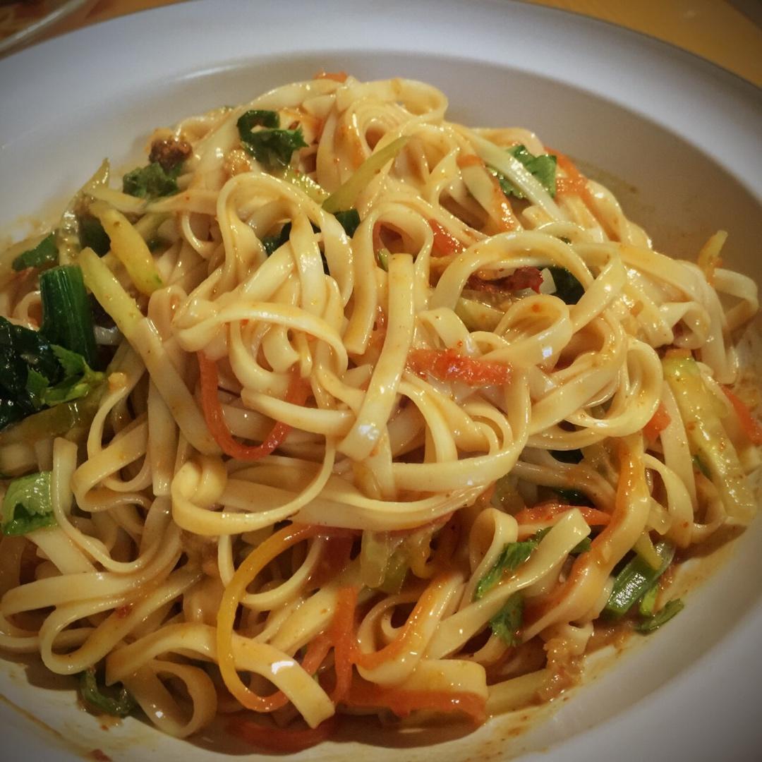 好吃到舔盘的拌面秘方，太销魂了！🍜