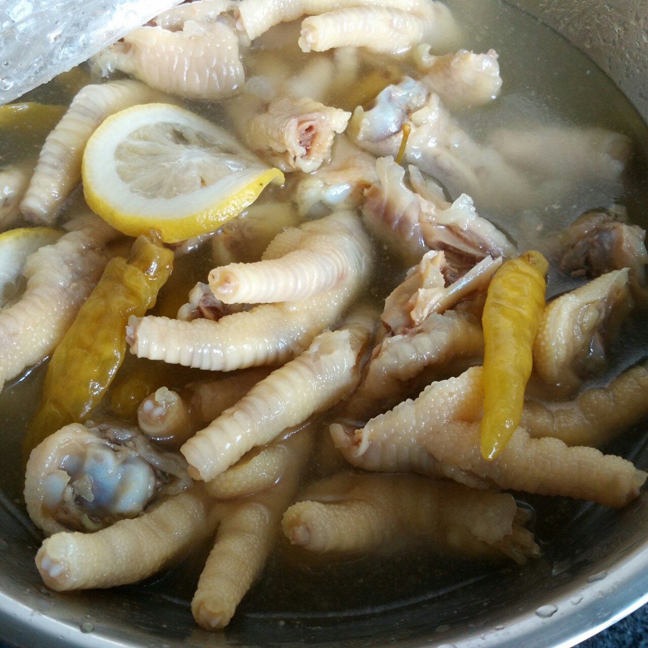绝味泡椒凤爪