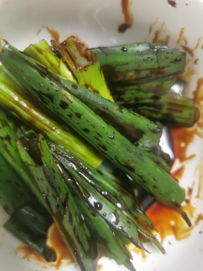 对姥姥的思念~酱油拌葱