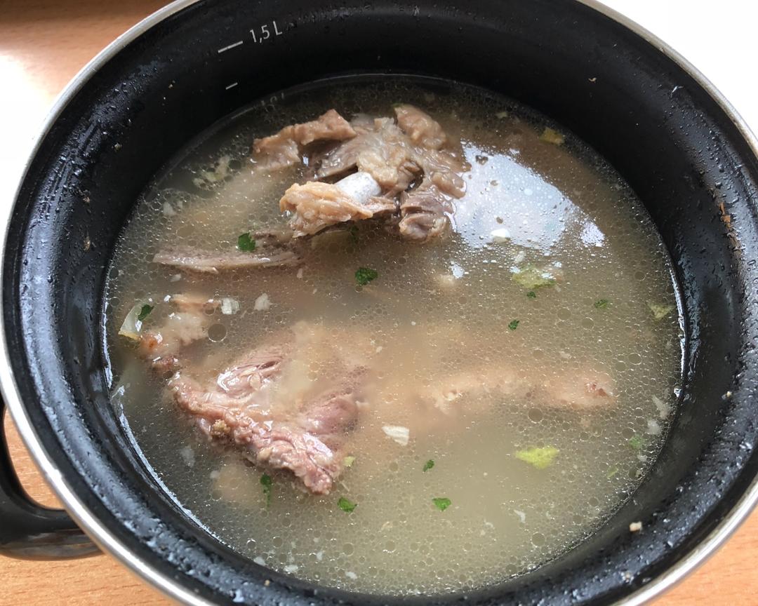 hyugacat做的排骨汤