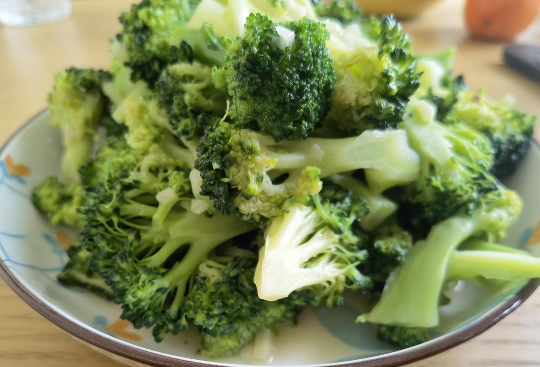 娃爱吃的清炒西兰花🥦