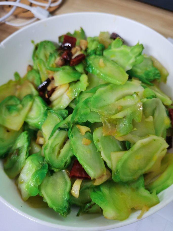 清炒儿菜（清香翠绿超好吃）