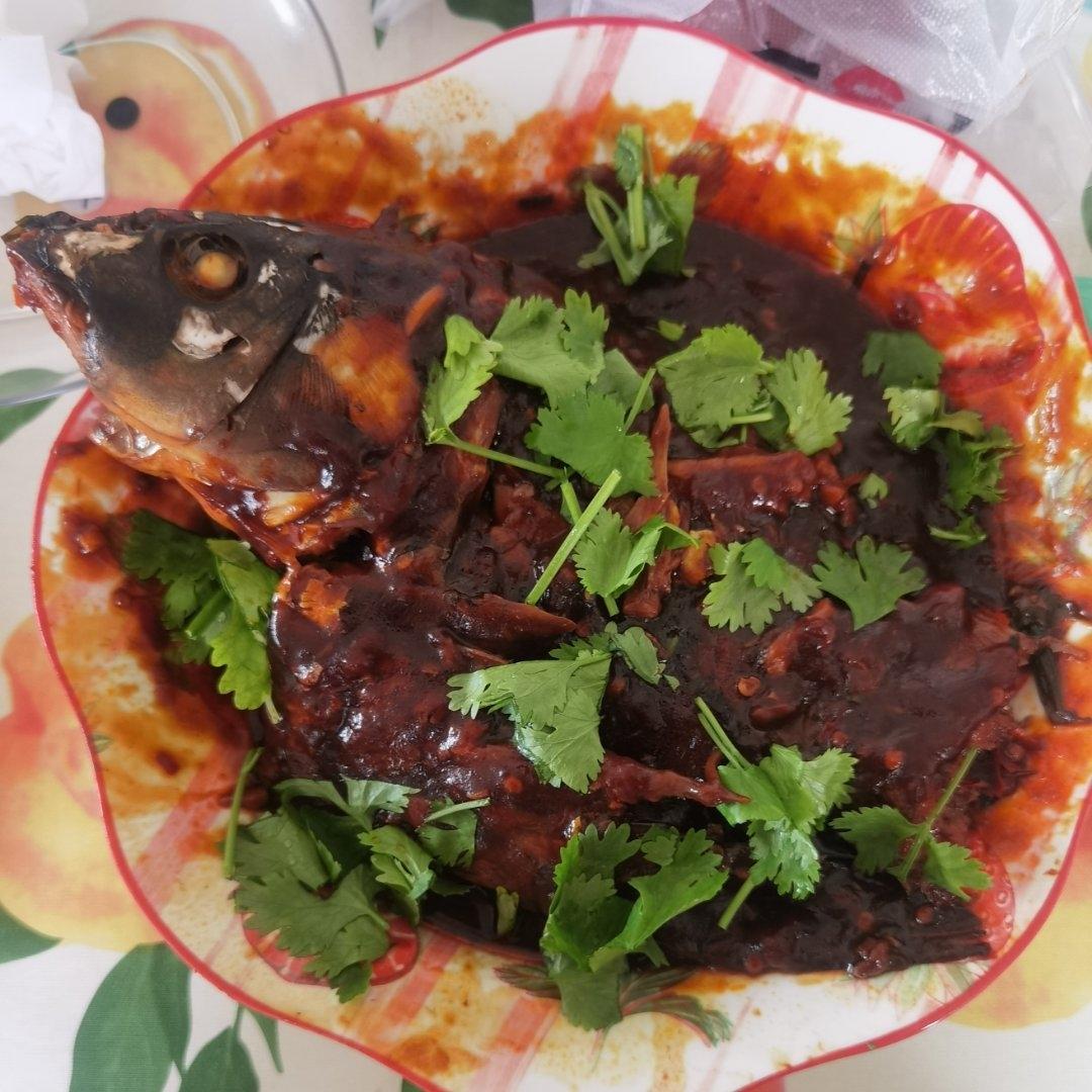 容易上手的家常红烧鲤鱼