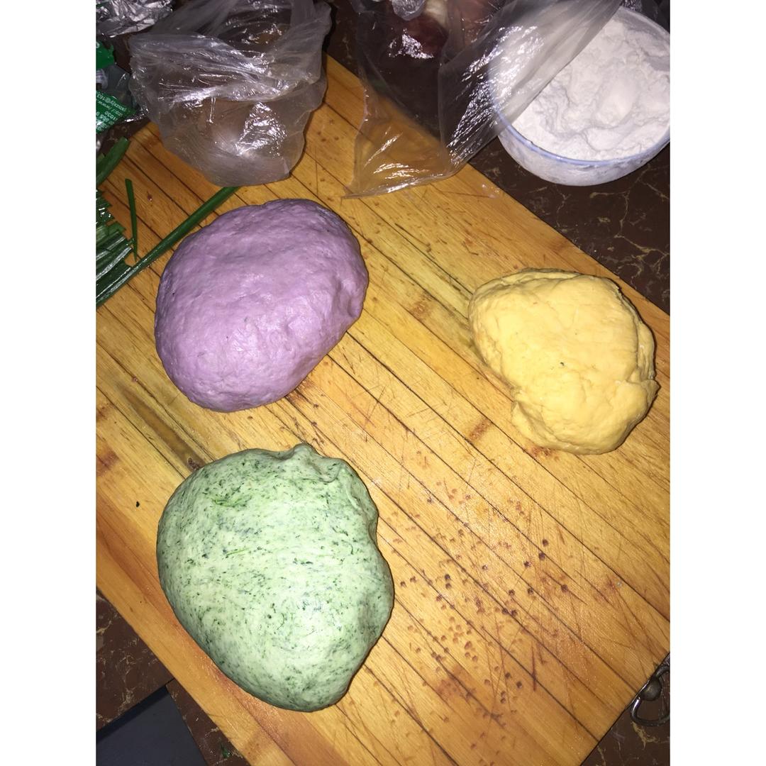 彩色水饺