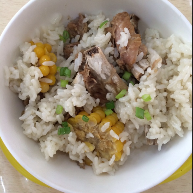 排骨焖饭