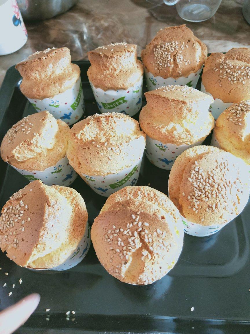 纸杯蛋糕 8寸戚风蛋糕的量