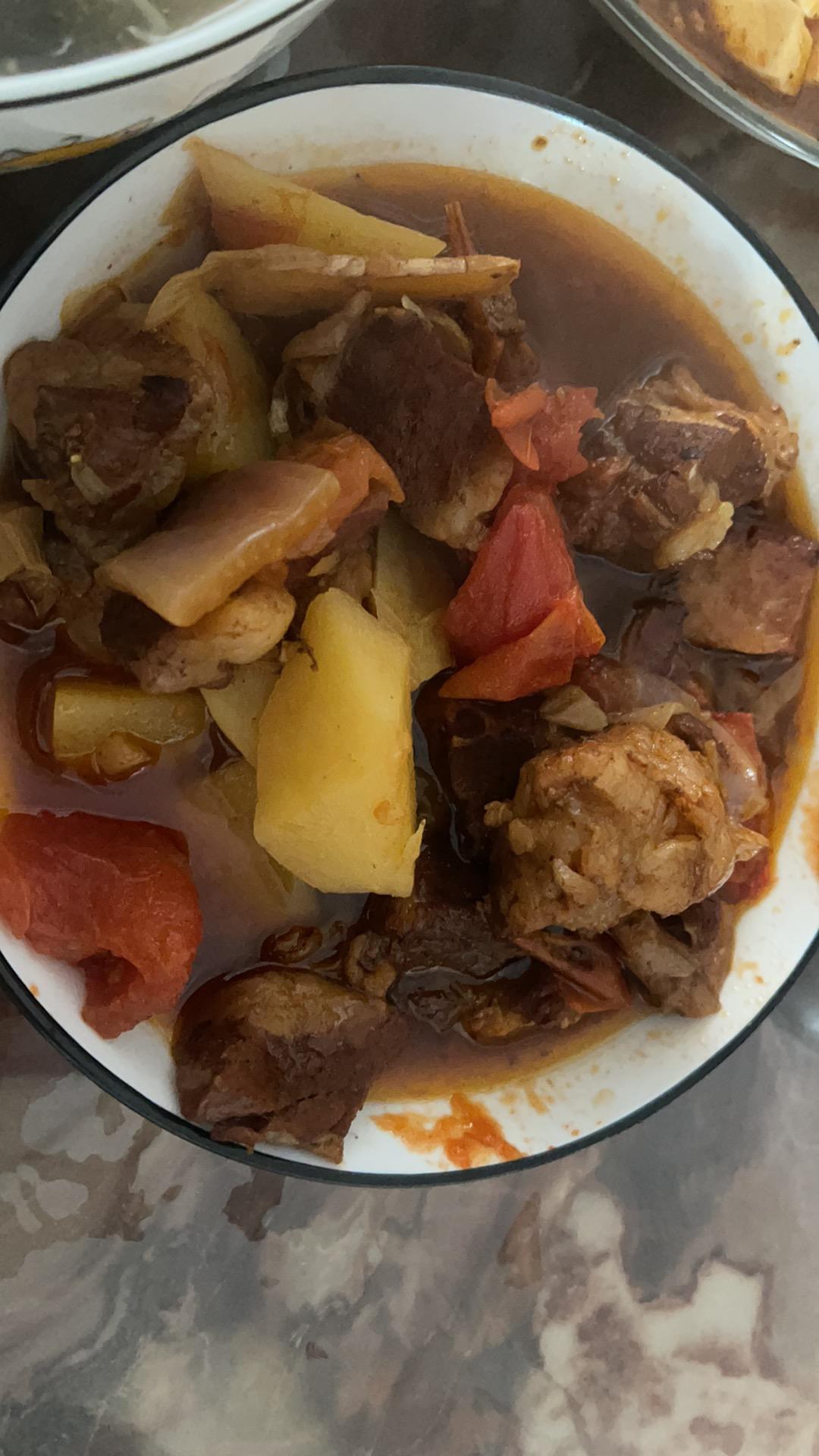 番茄土豆炖牛腩