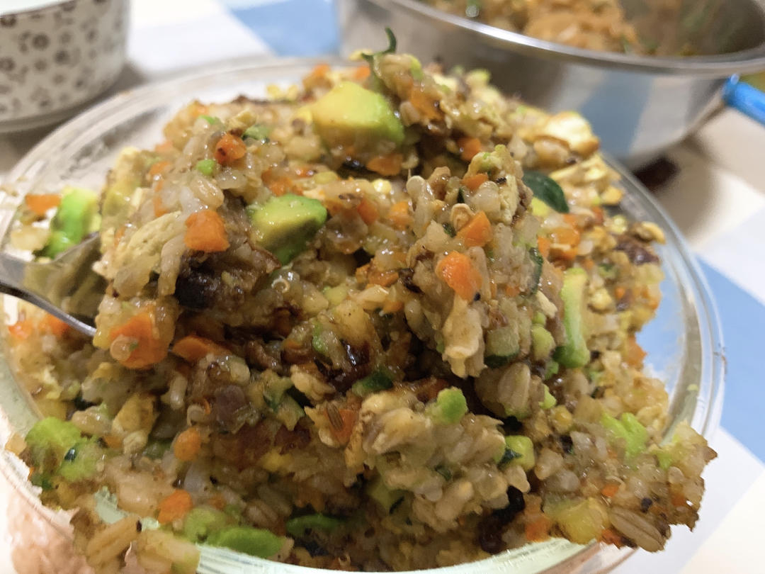 🍬牛油果炒米饭🍬