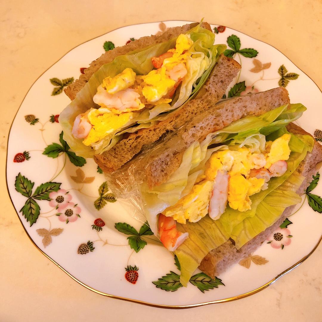 30天减脂餐：第5天 滑蛋虾仁三明治/牛肉藜麦饭/番茄豆腐