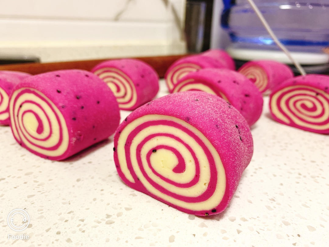 绅士做的火龙果馒头