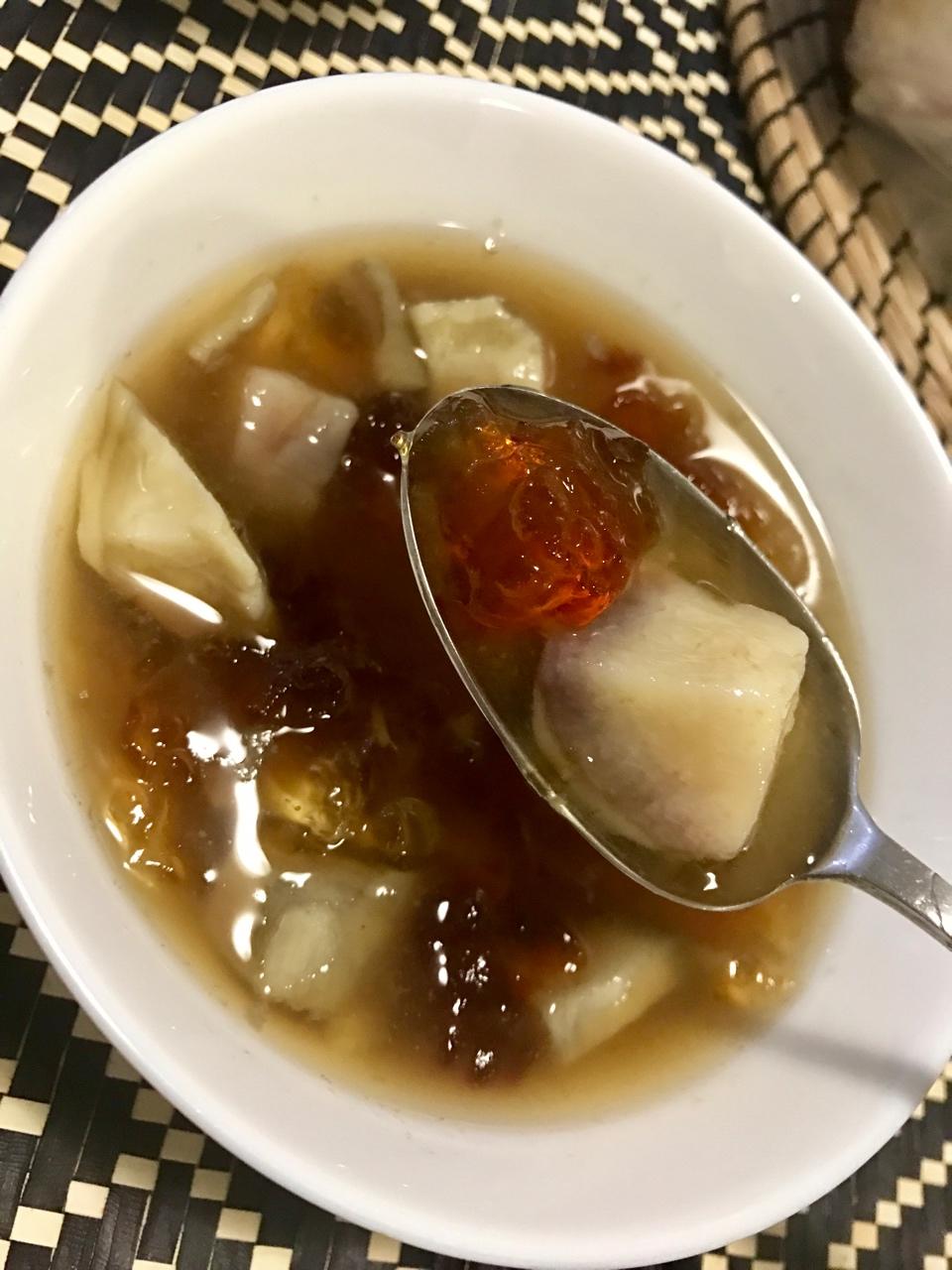 桃胶番薯糖水