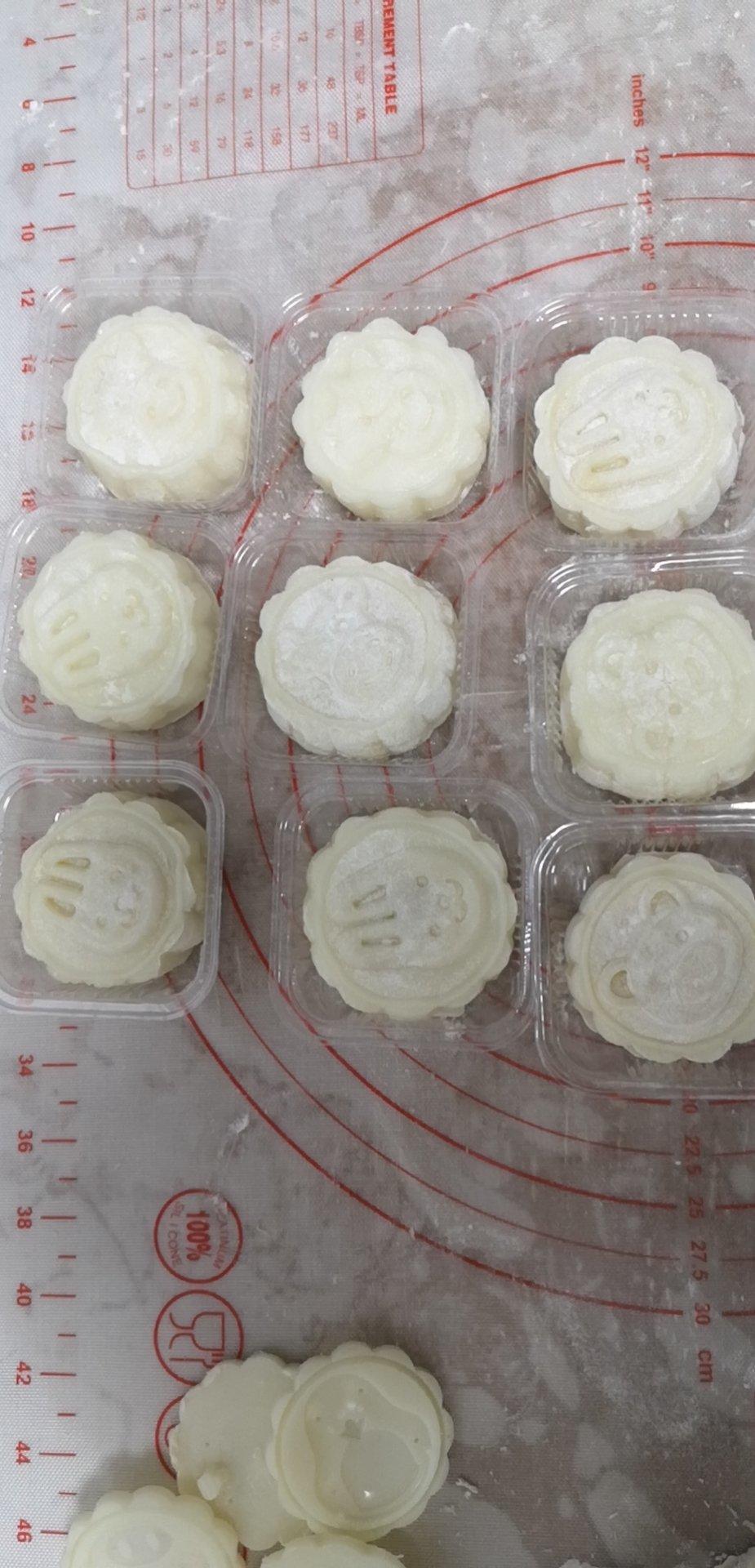 冰皮月饼(不会被腻到的奶黄馅)