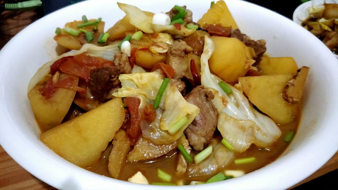 红烧牛肉土豆 （独家秘制）