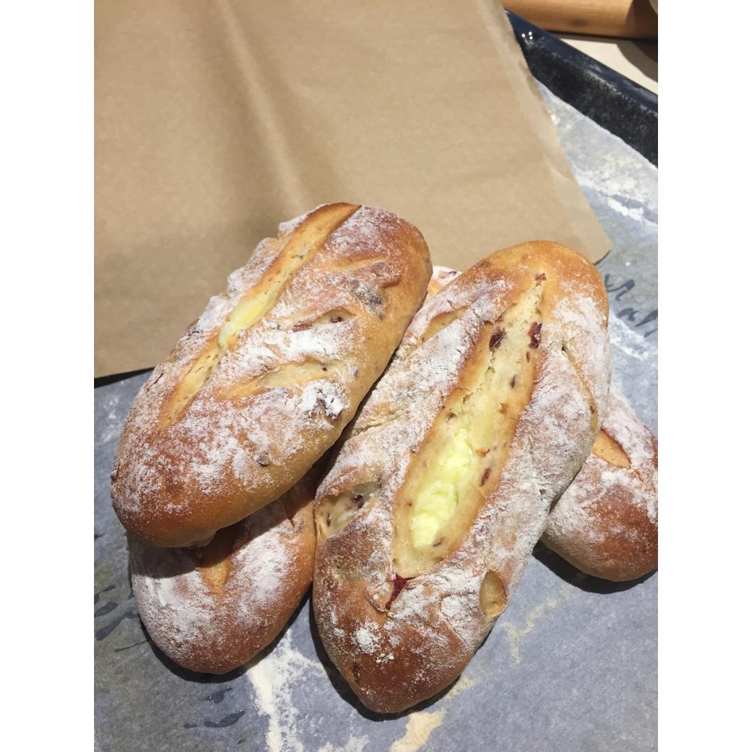 蓝莓奶酪面包