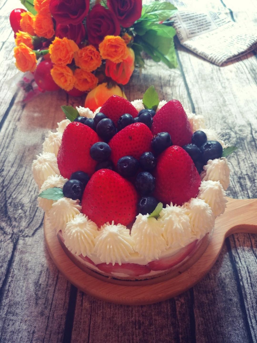 超简单的草莓芝士蛋糕