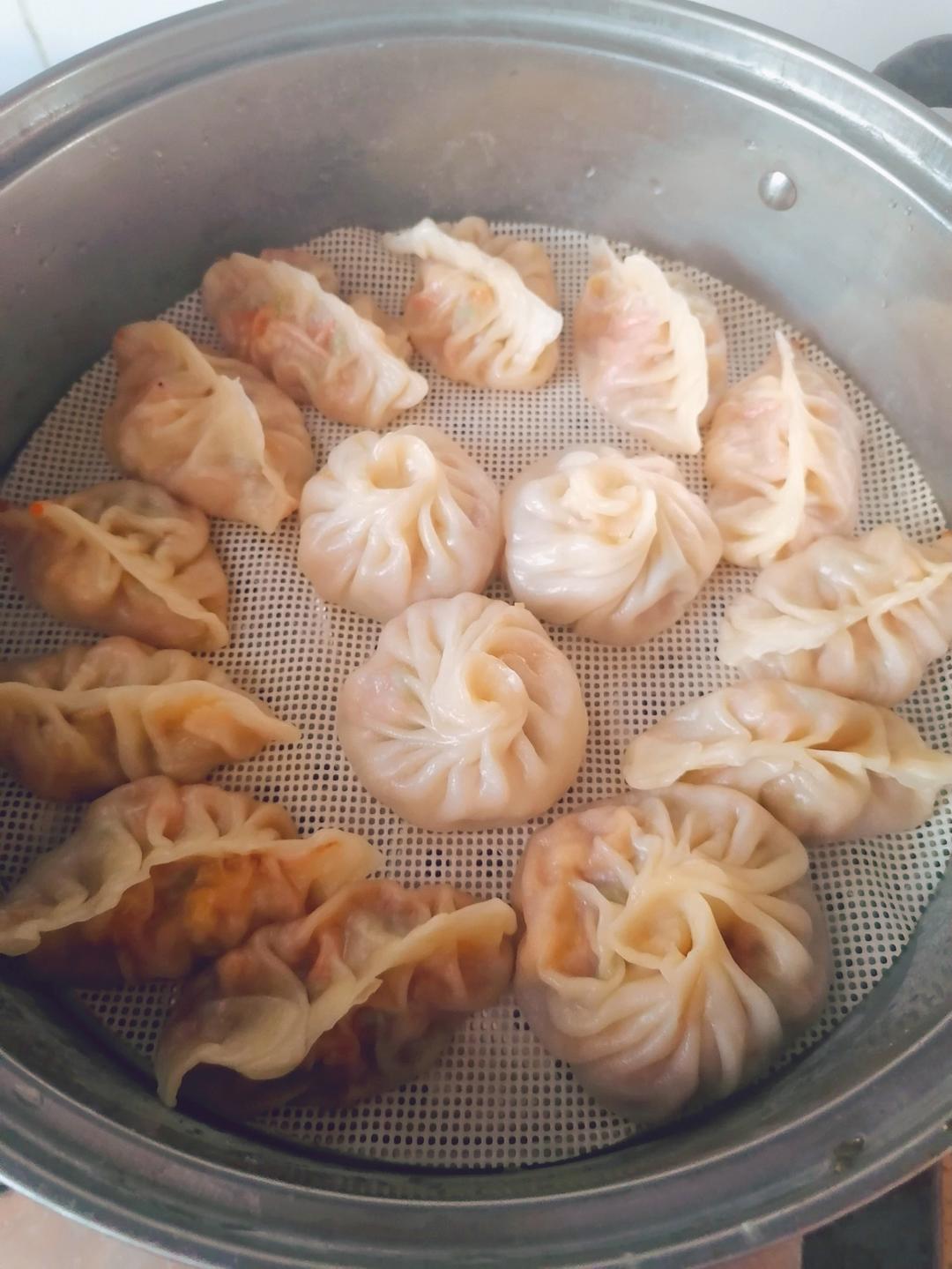 西葫芦虾仁蒸饺