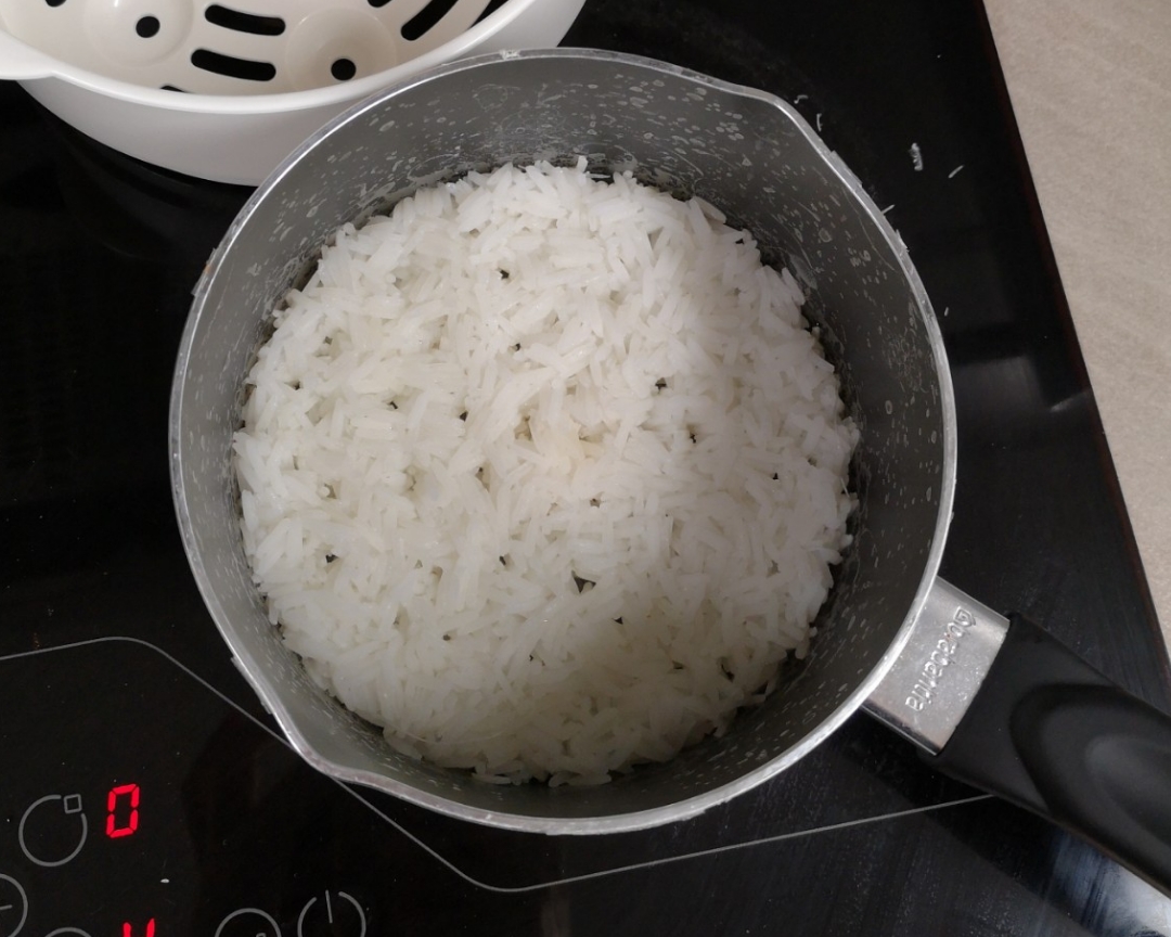 小奶锅煮饭/快速/方便/一人食/快手的做法