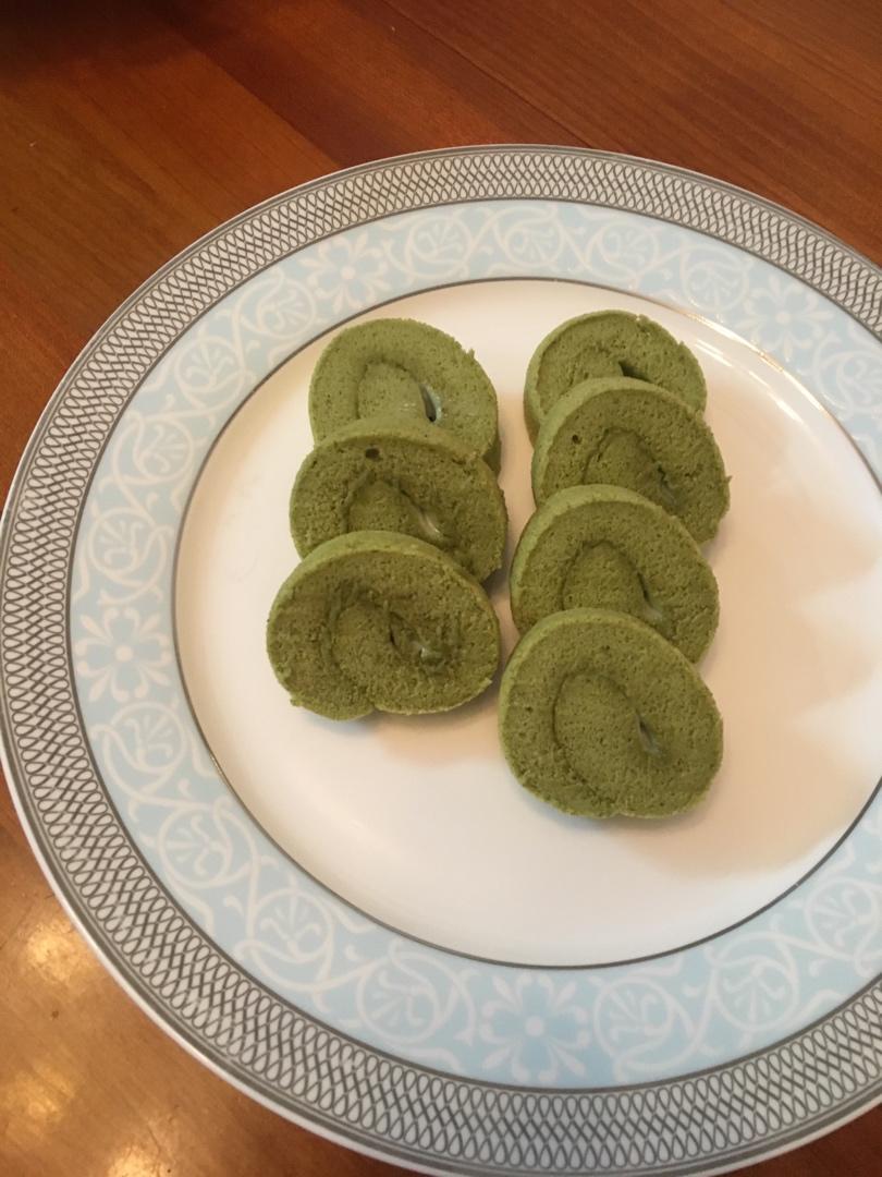 （无油蛋糕体）绿茶奶油蛋糕卷