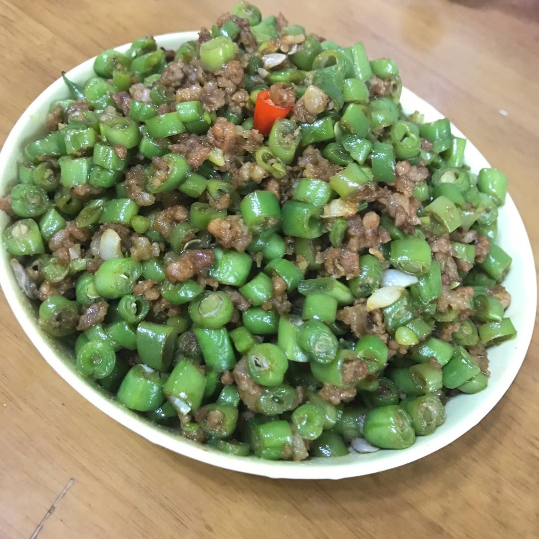 肉沫豆角下饭菜