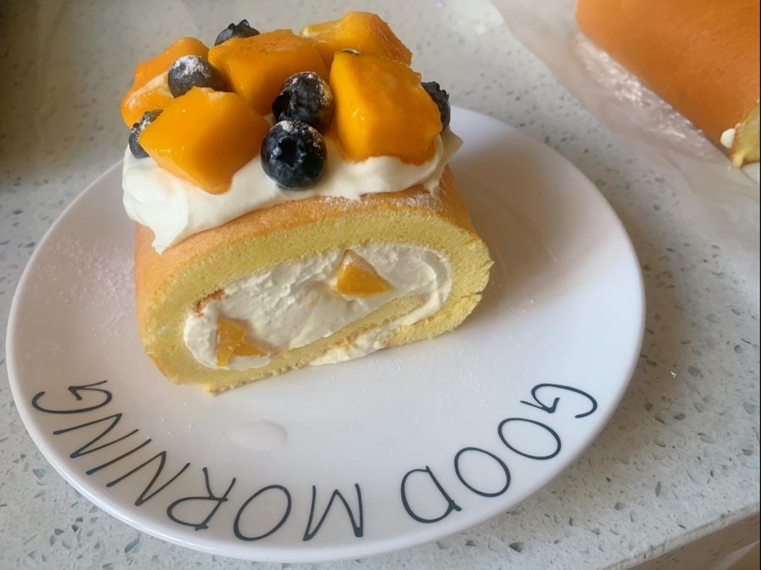 《Tinrry下午茶》教你做基础原味蛋糕卷