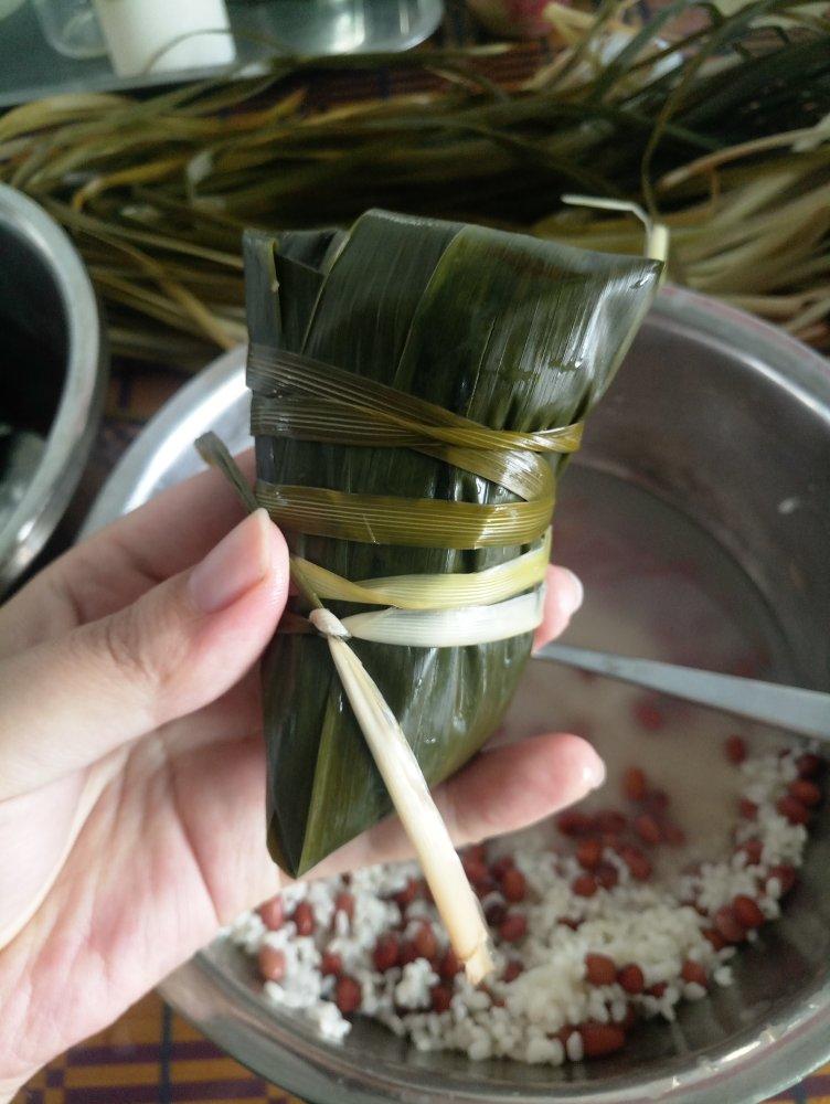 四角长粽子的包法（有视频）