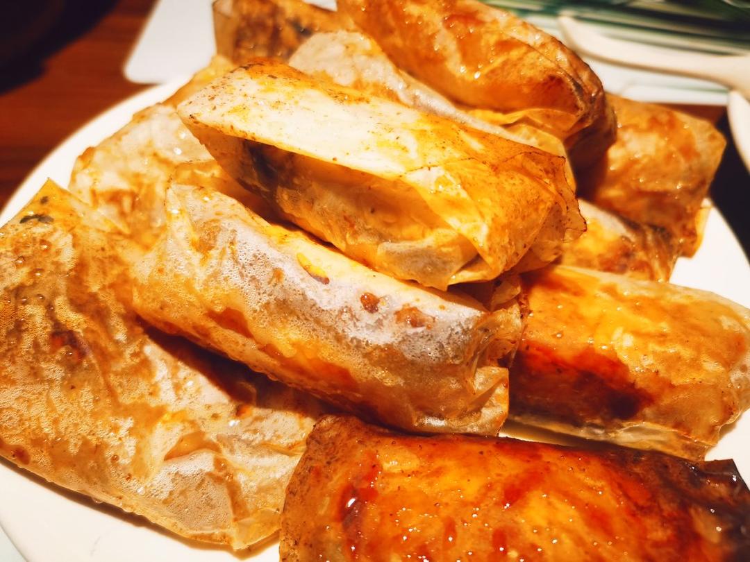 【纸包鸡】油炸鸡翅不油腻，这种做法好神奇！