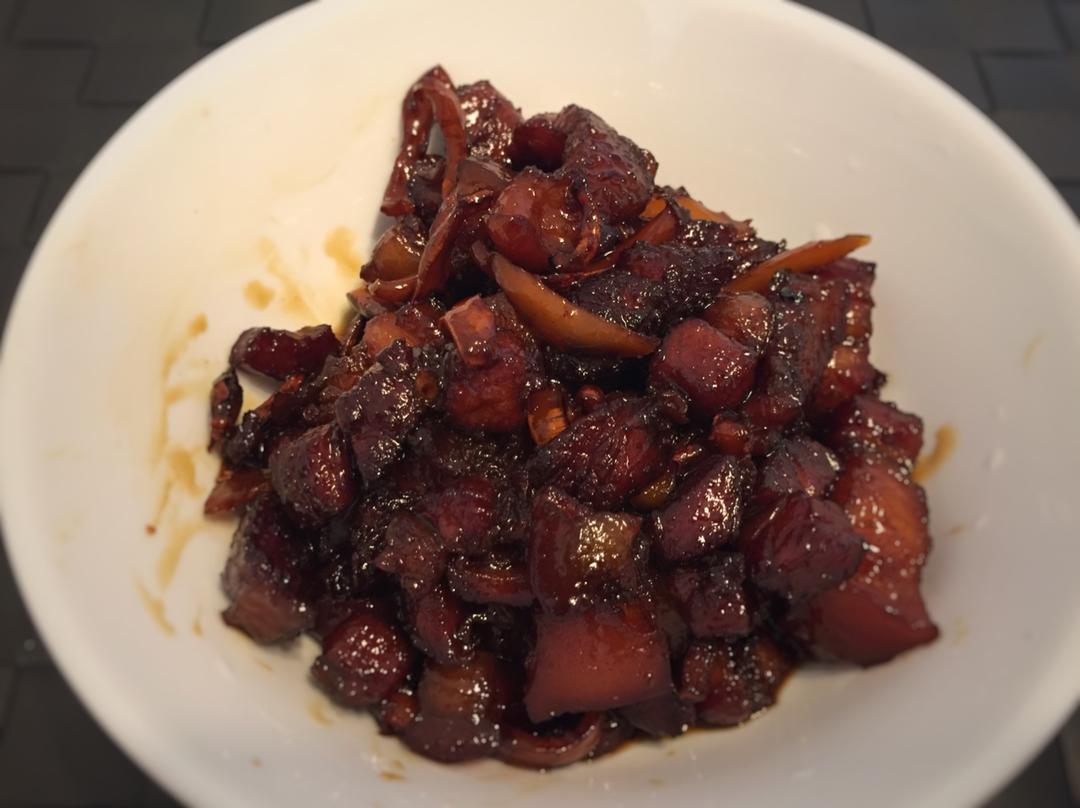 墨鱼干烧肉