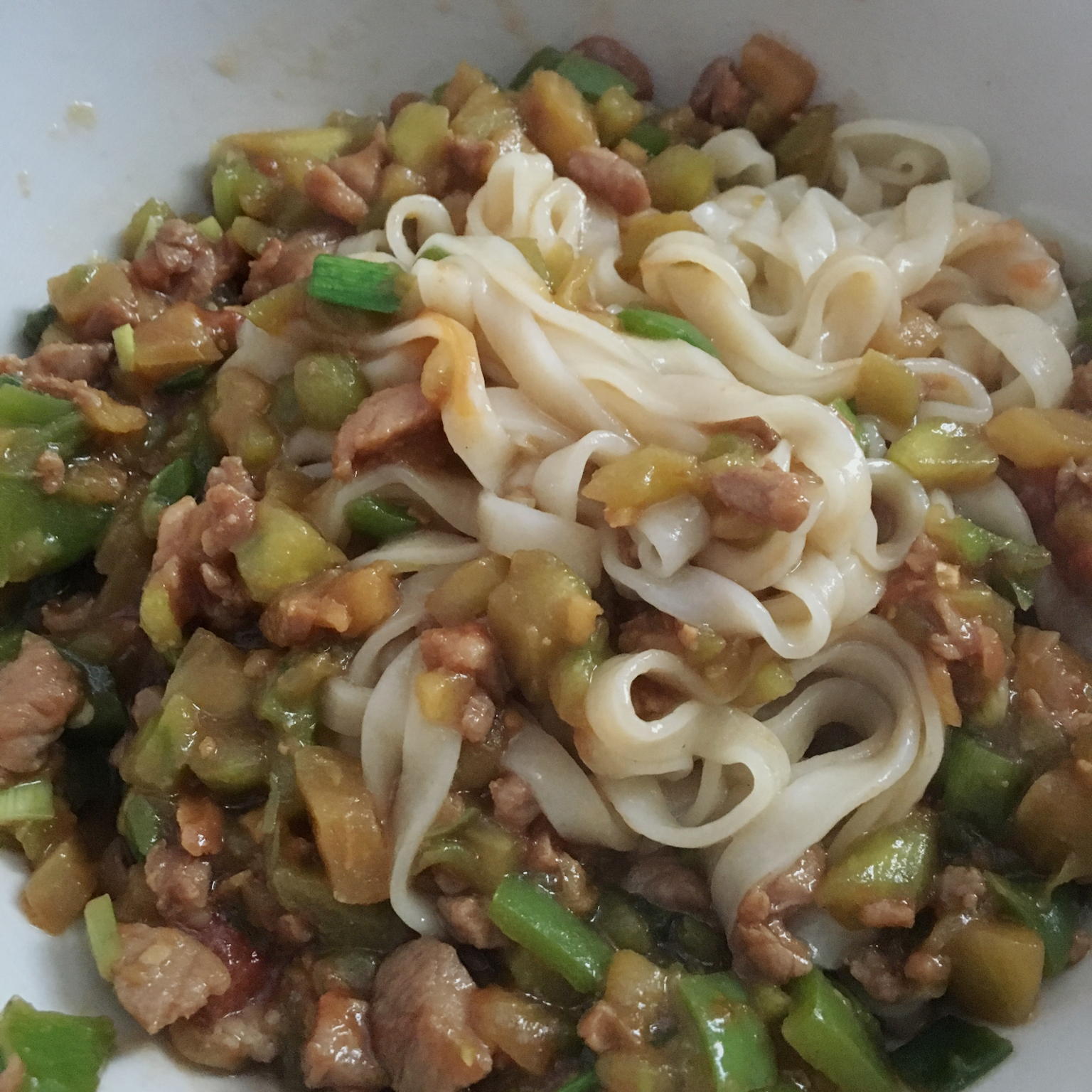 茄子肉丁打卤面