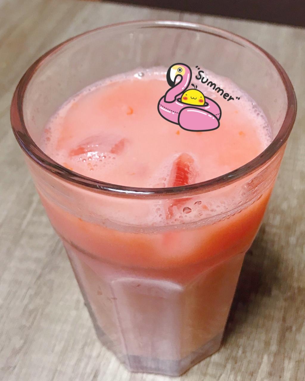 果汁饮料鸡尾酒٩(•̤̀ᵕ•̤́๑)ᵒᵏᵎᵎᵎᵎ