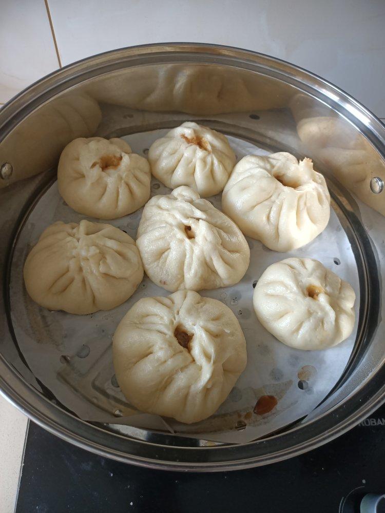 神仙配方肉包子     6个左右