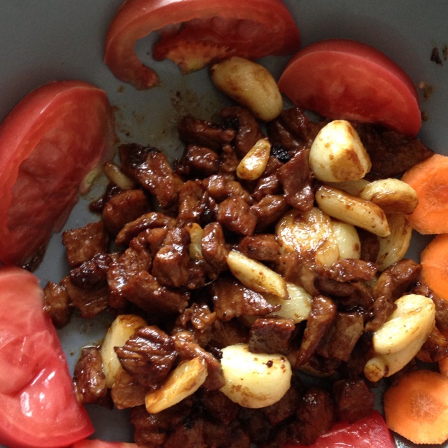黑蒜子牛肉粒